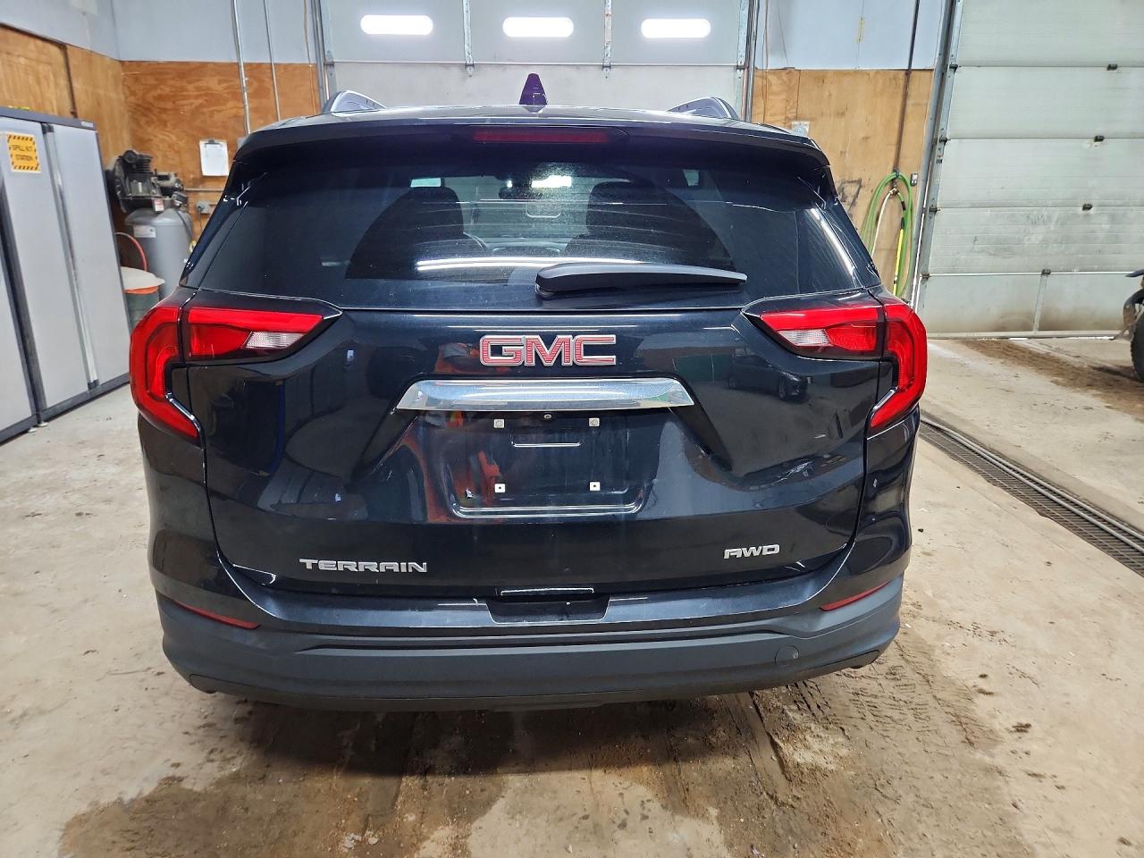 2021 GMC TERRAIN