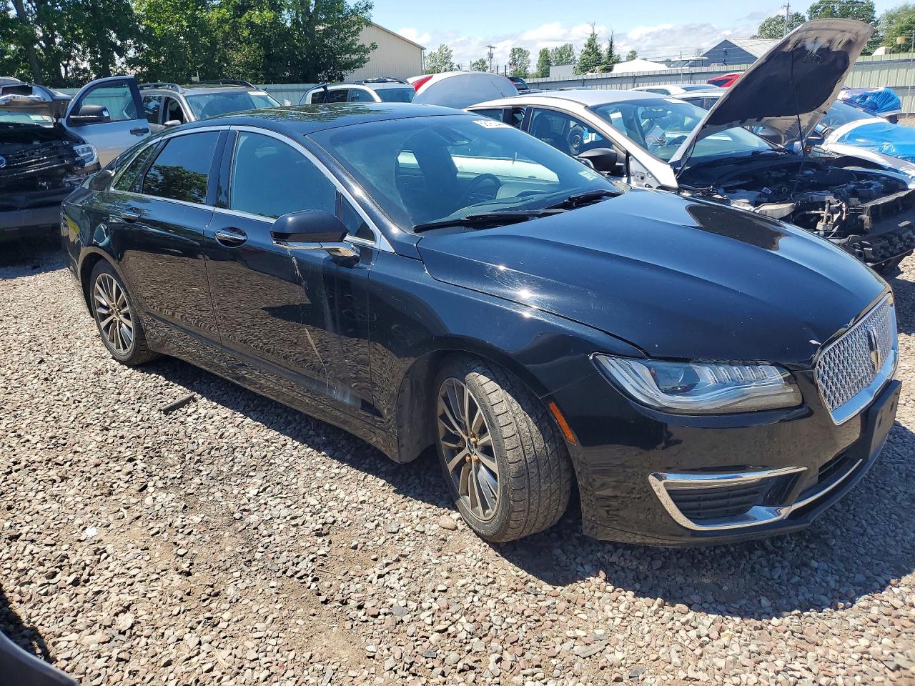 2017 LINCOLN MKZ