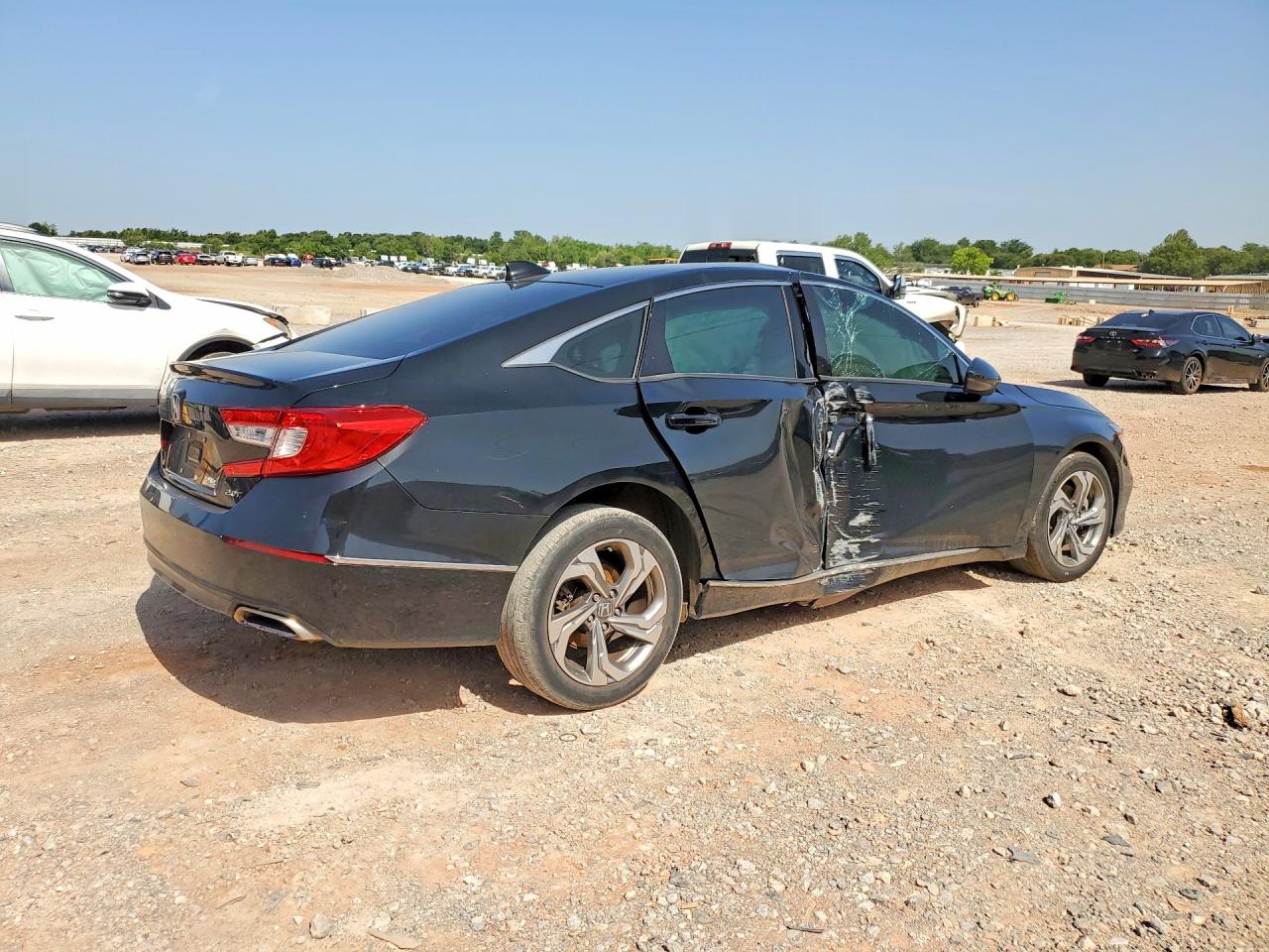 2019 HONDA ACCORD