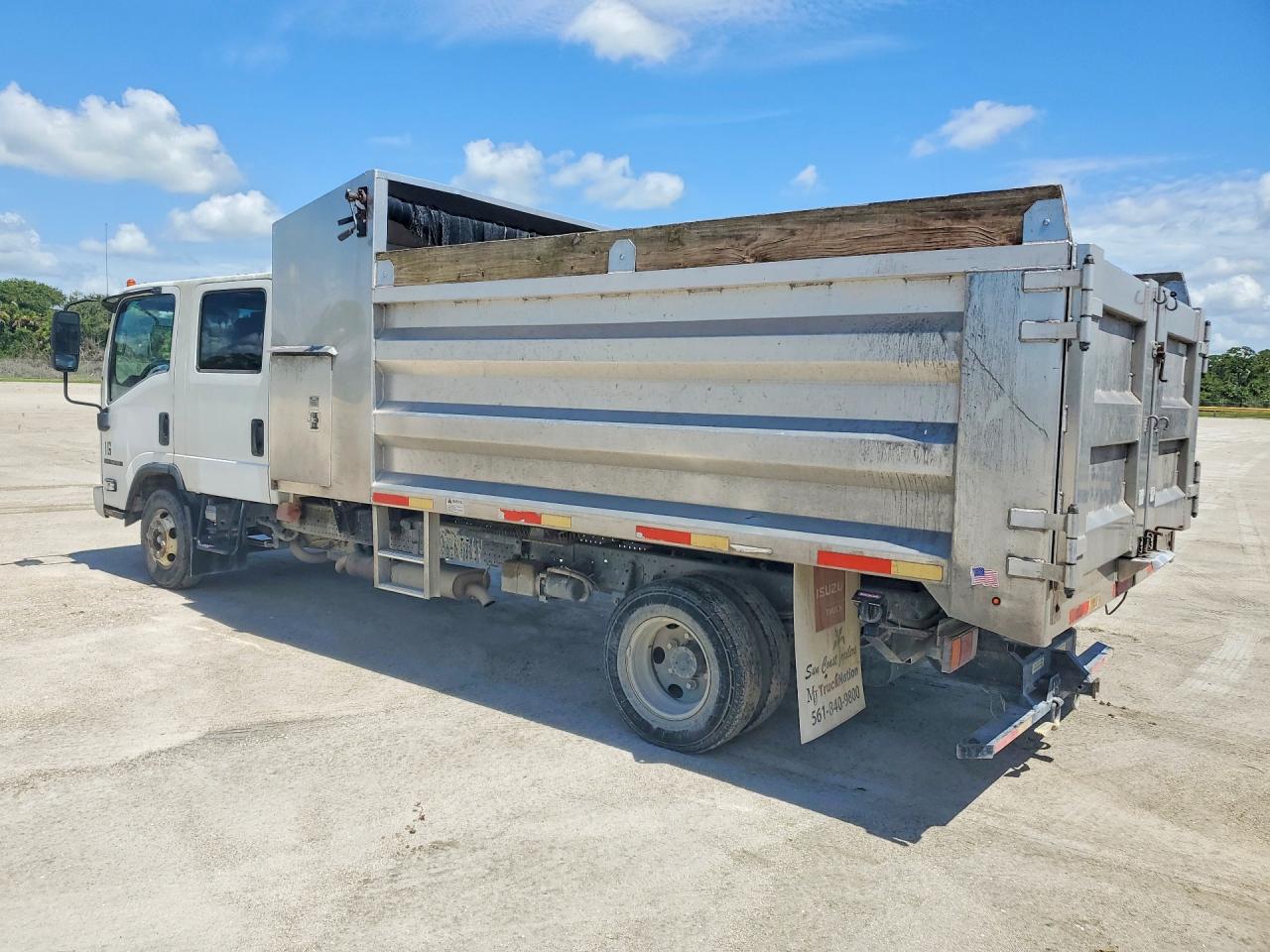 2020 ISUZU NPR