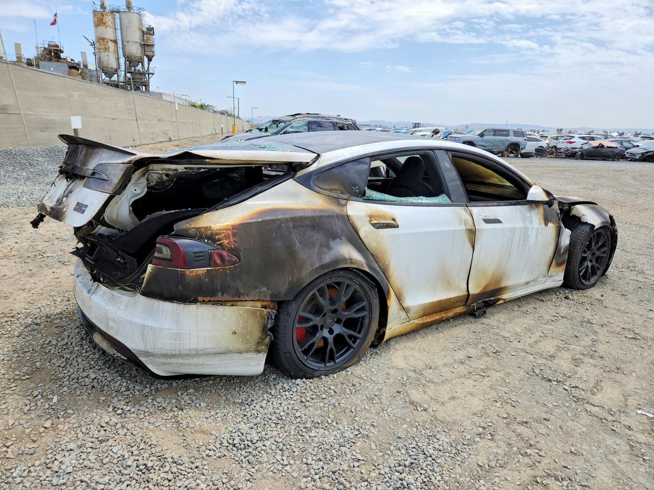2021 TESLA MODEL S