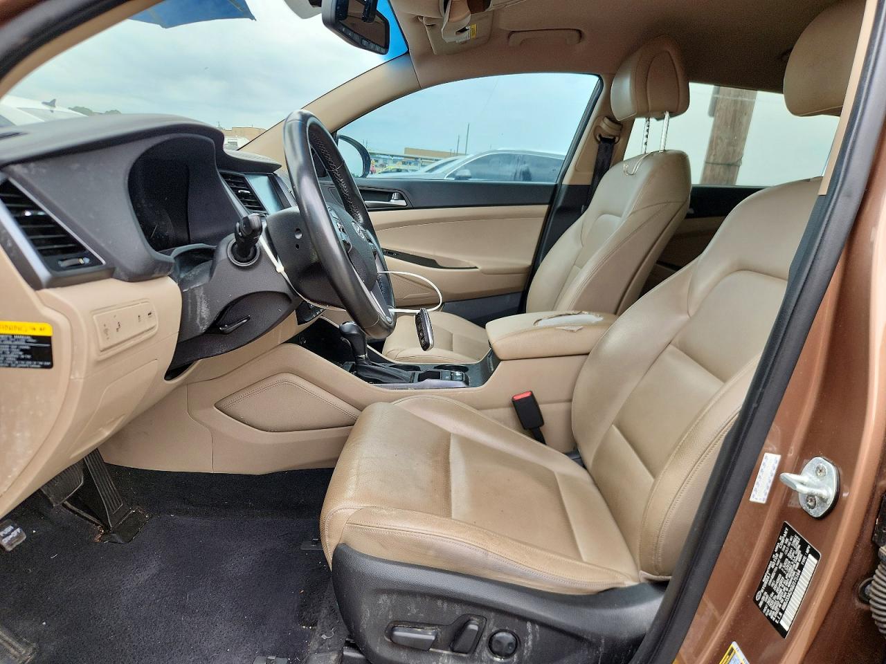 2016 HYUNDAI TUCSON