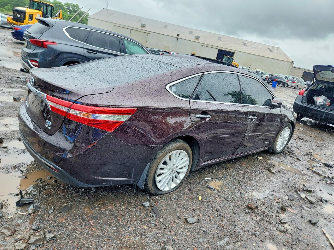 2014 TOYOTA AVALON
