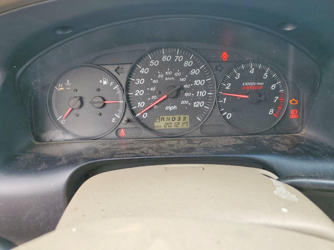 2003 MAZDA MPV