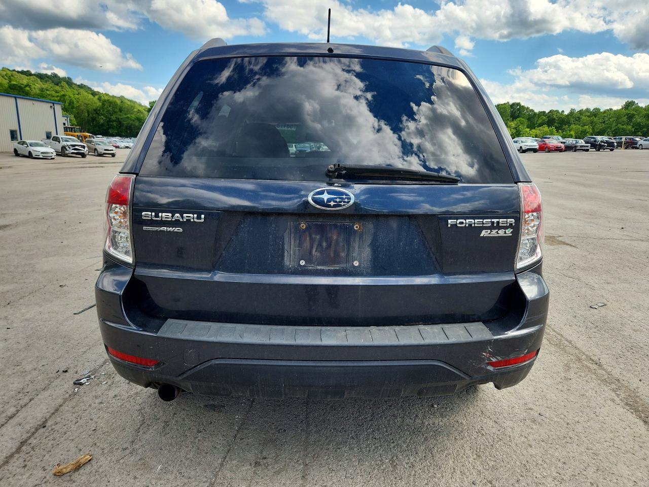 2011 SUBARU FORESTER