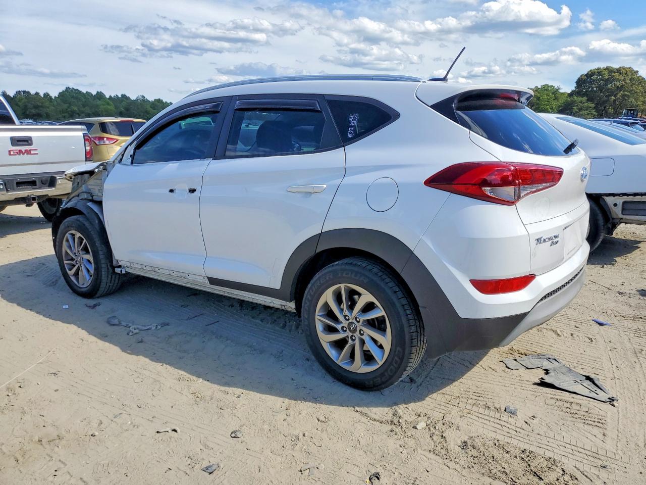 2017 HYUNDAI TUCSON