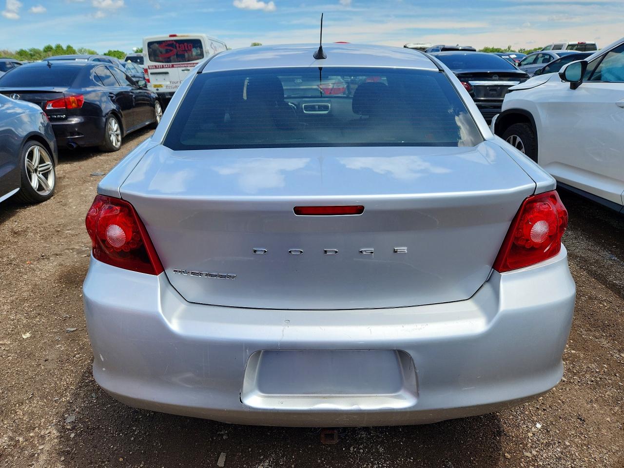 2011 DODGE AVENGER