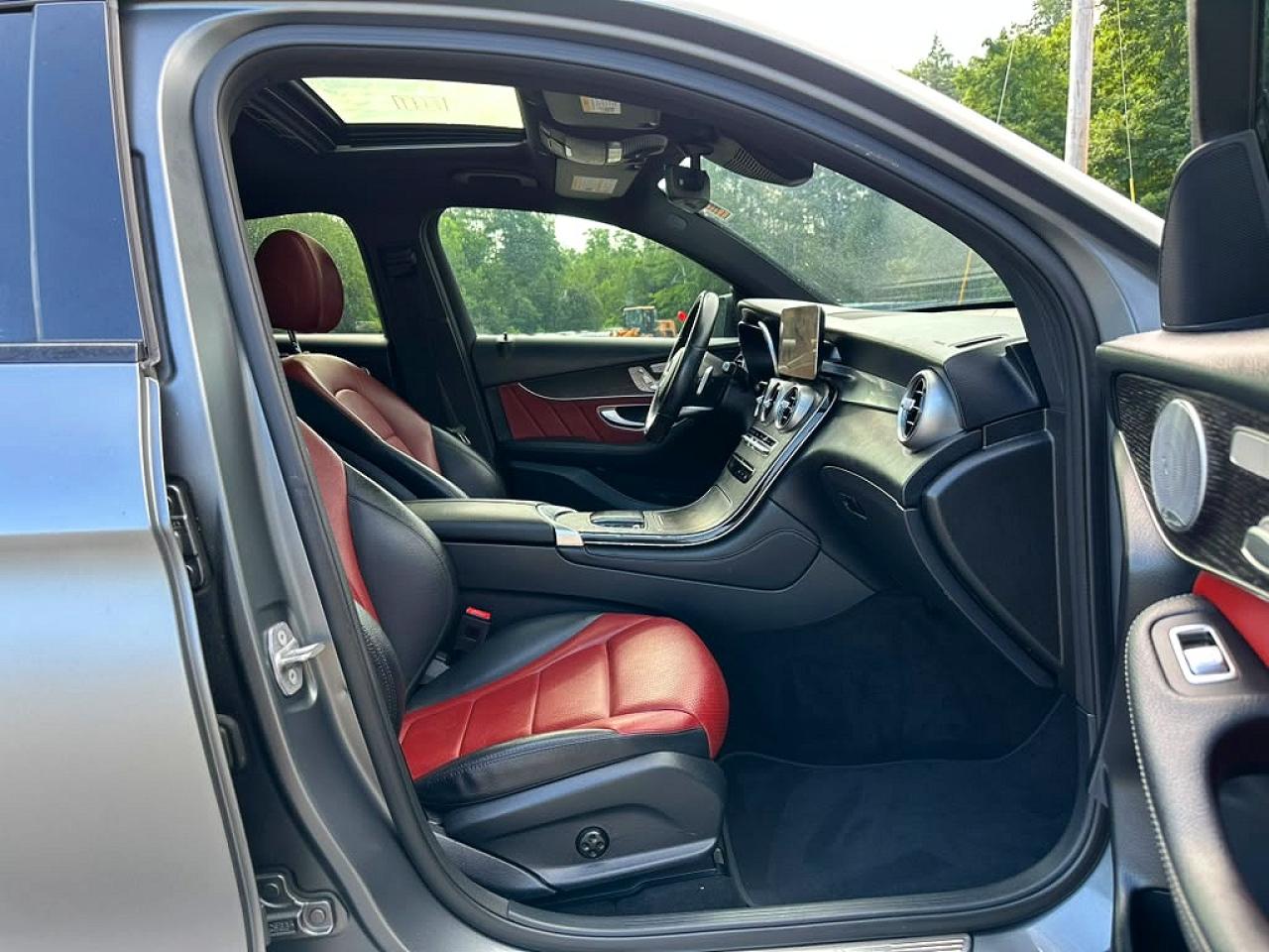 2021 MERCEDES-BENZ GLC-CLASS