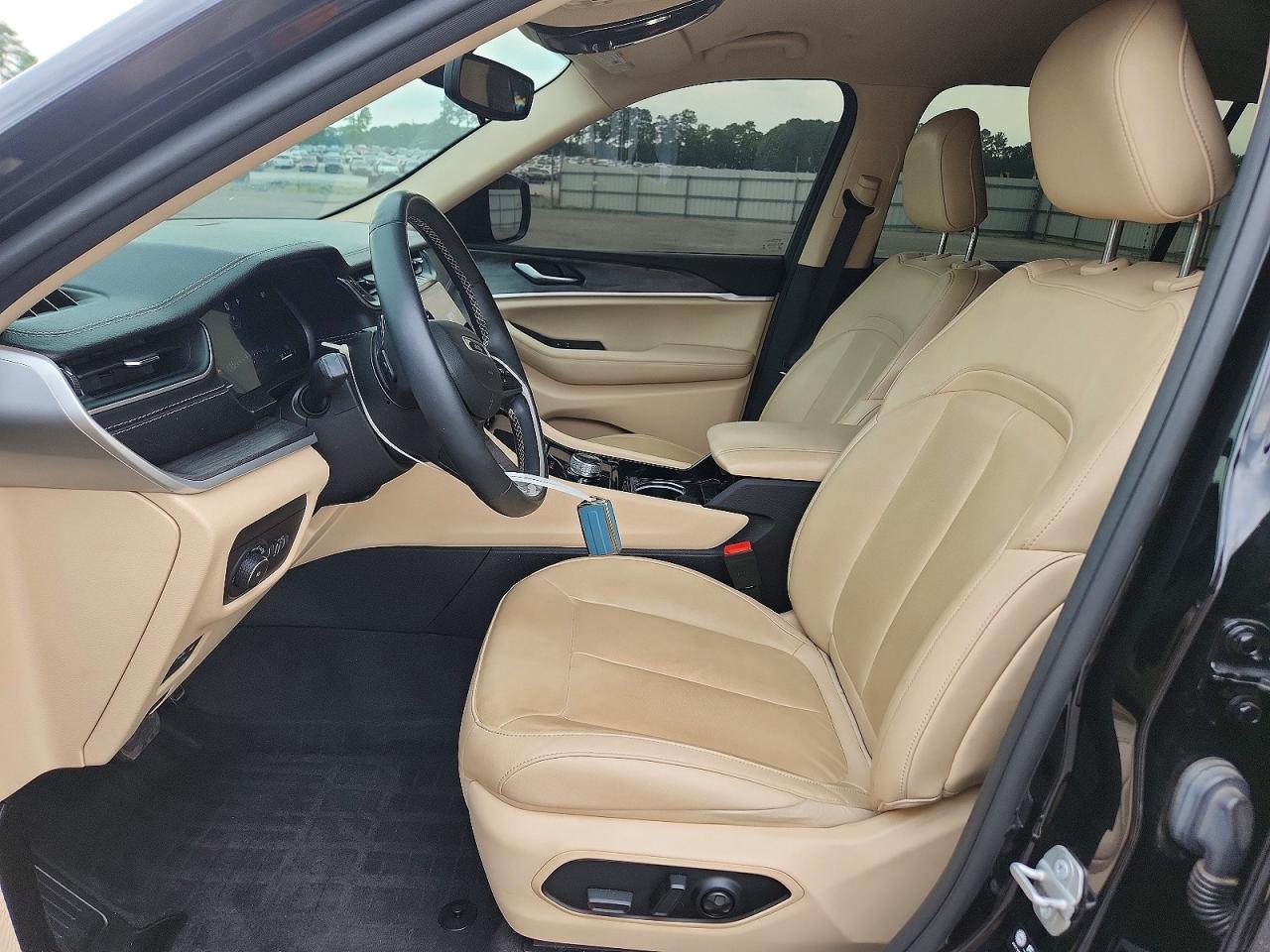 2022 JEEP CHEROKEE