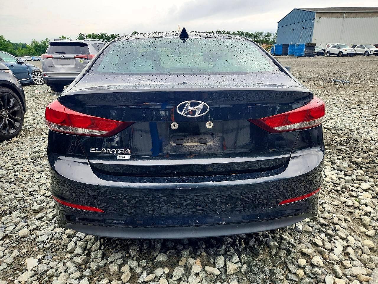 2017 HYUNDAI ELANTRA