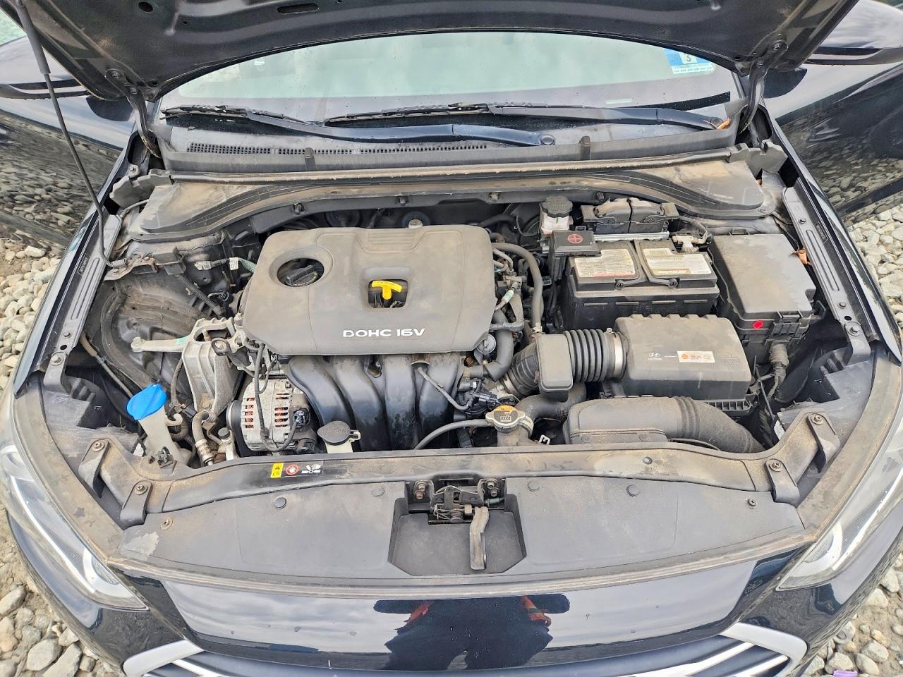 2017 HYUNDAI ELANTRA