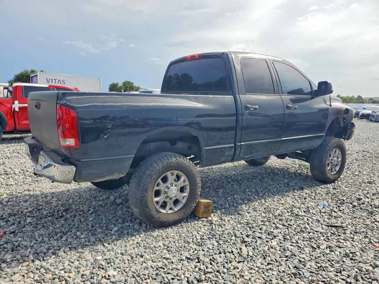2004 DODGE RAM 2500