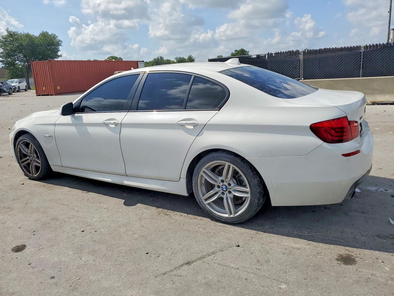 2013 BMW 5 SERIES