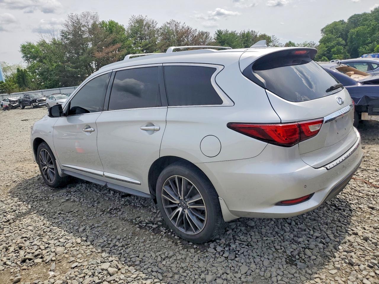 2018 INFINITI QX60