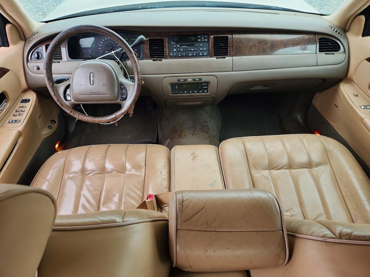 1998 LINCOLN TOWNCAR