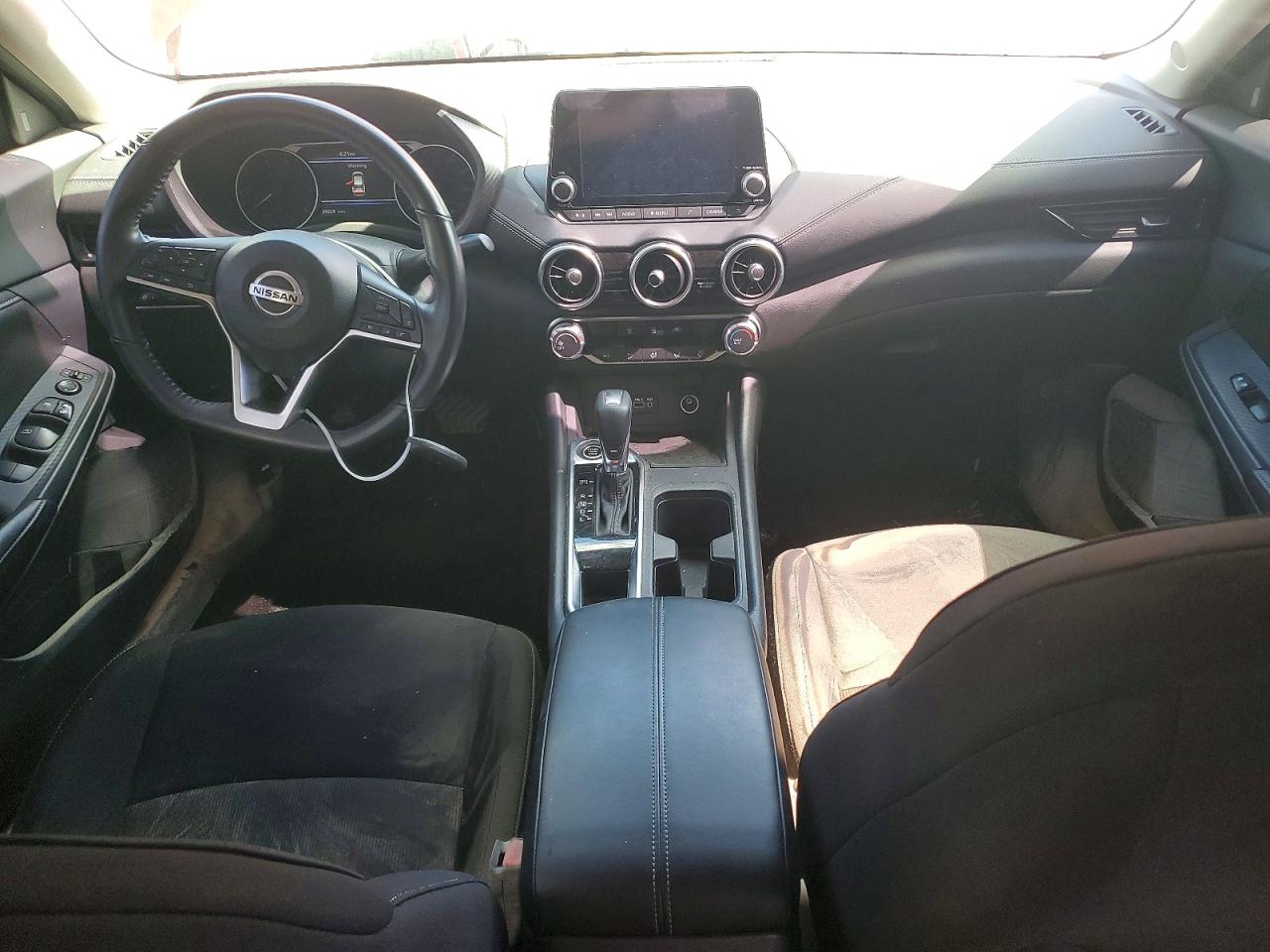 2022 NISSAN SENTRA