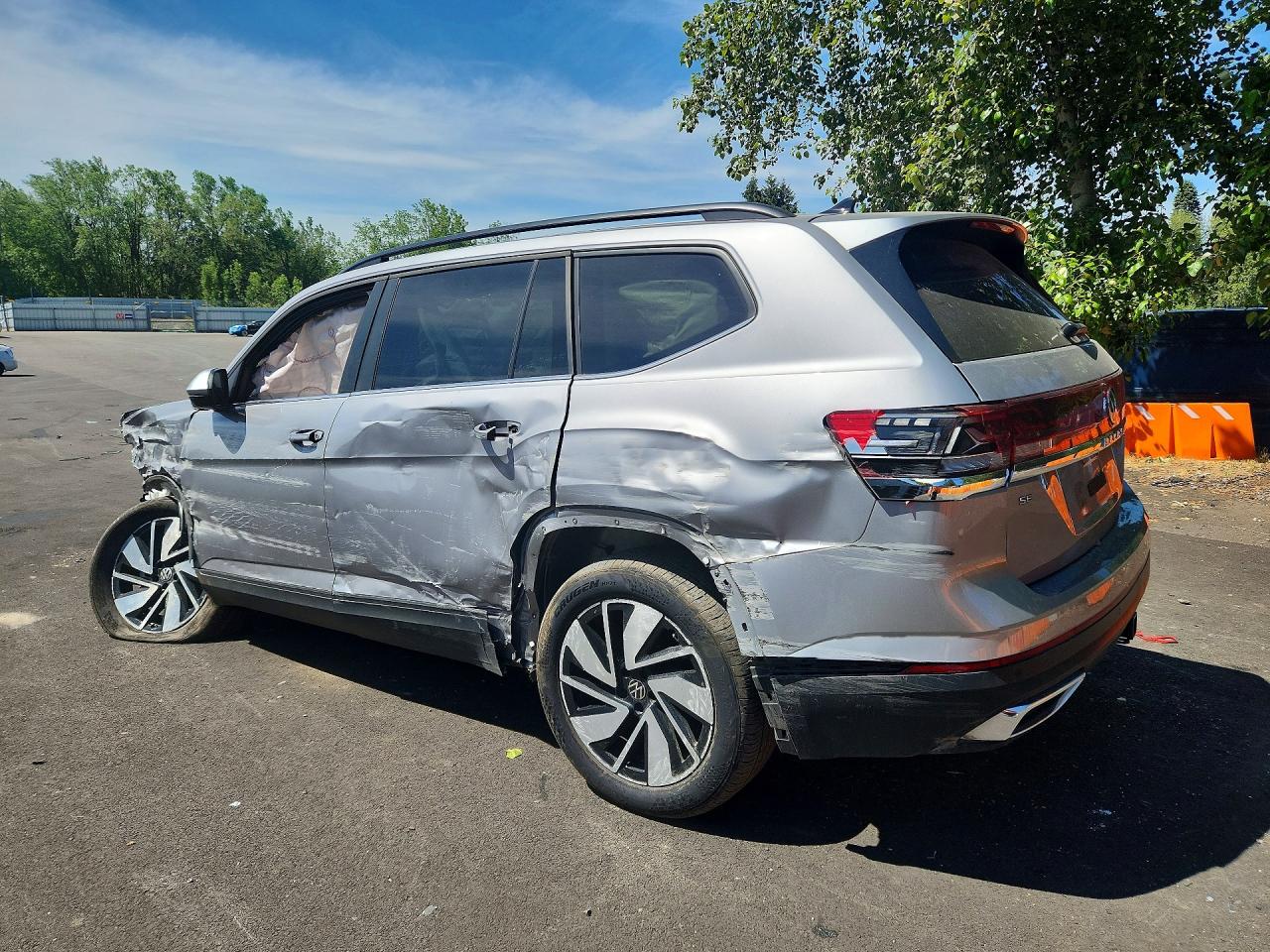 2025 VOLKSWAGEN ATLAS