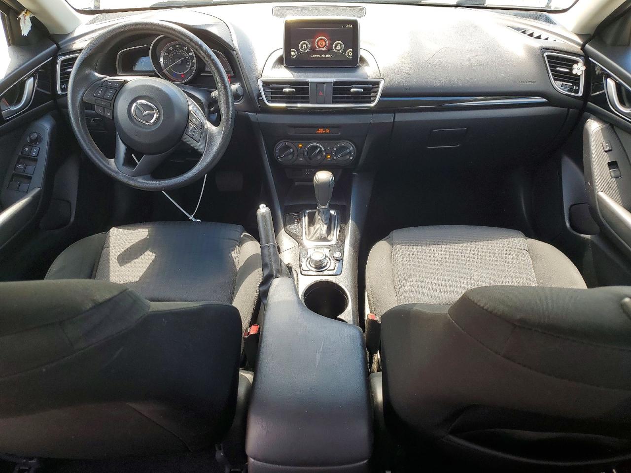 2016 MAZDA 3