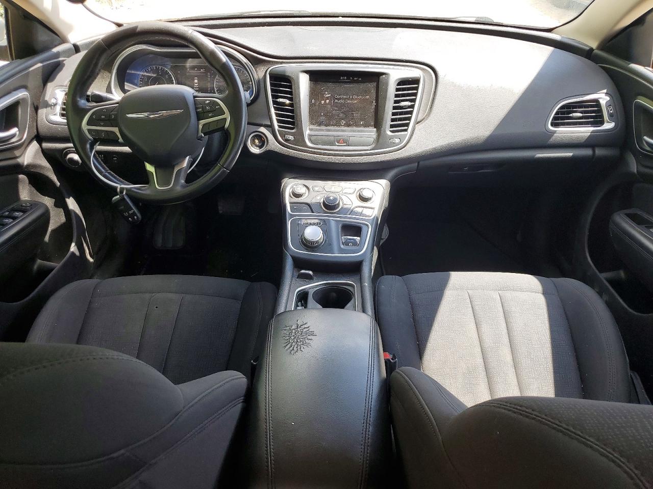 2016 CHRYSLER 200