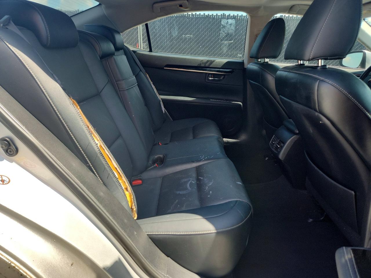 2017 LEXUS ES350