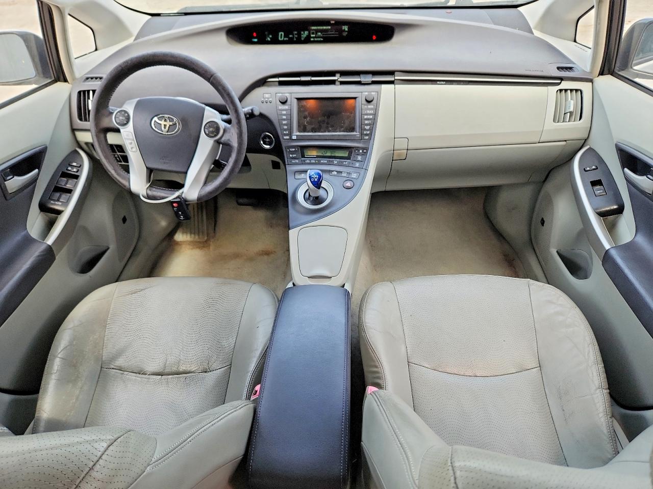2010 TOYOTA PRIUS