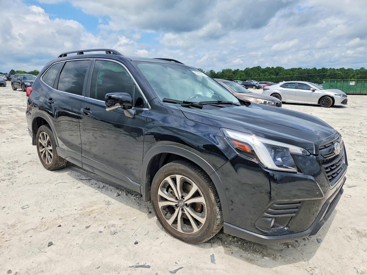 2024 SUBARU FORESTER