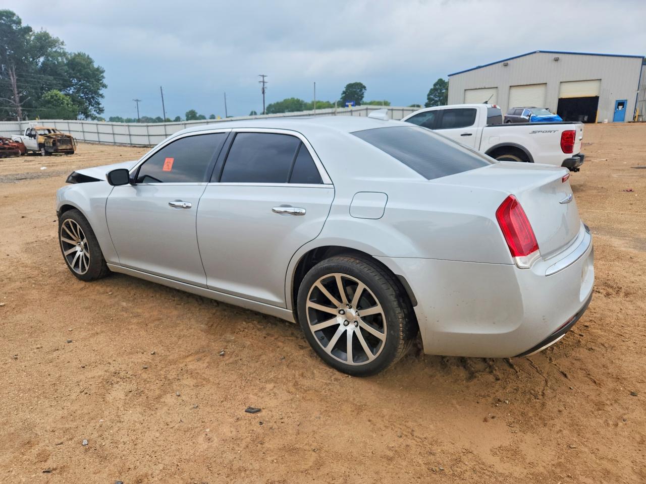 2020 CHRYSLER 300