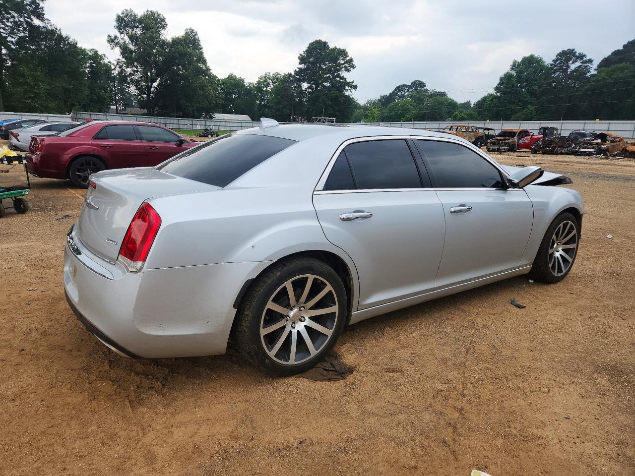 2020 CHRYSLER 300