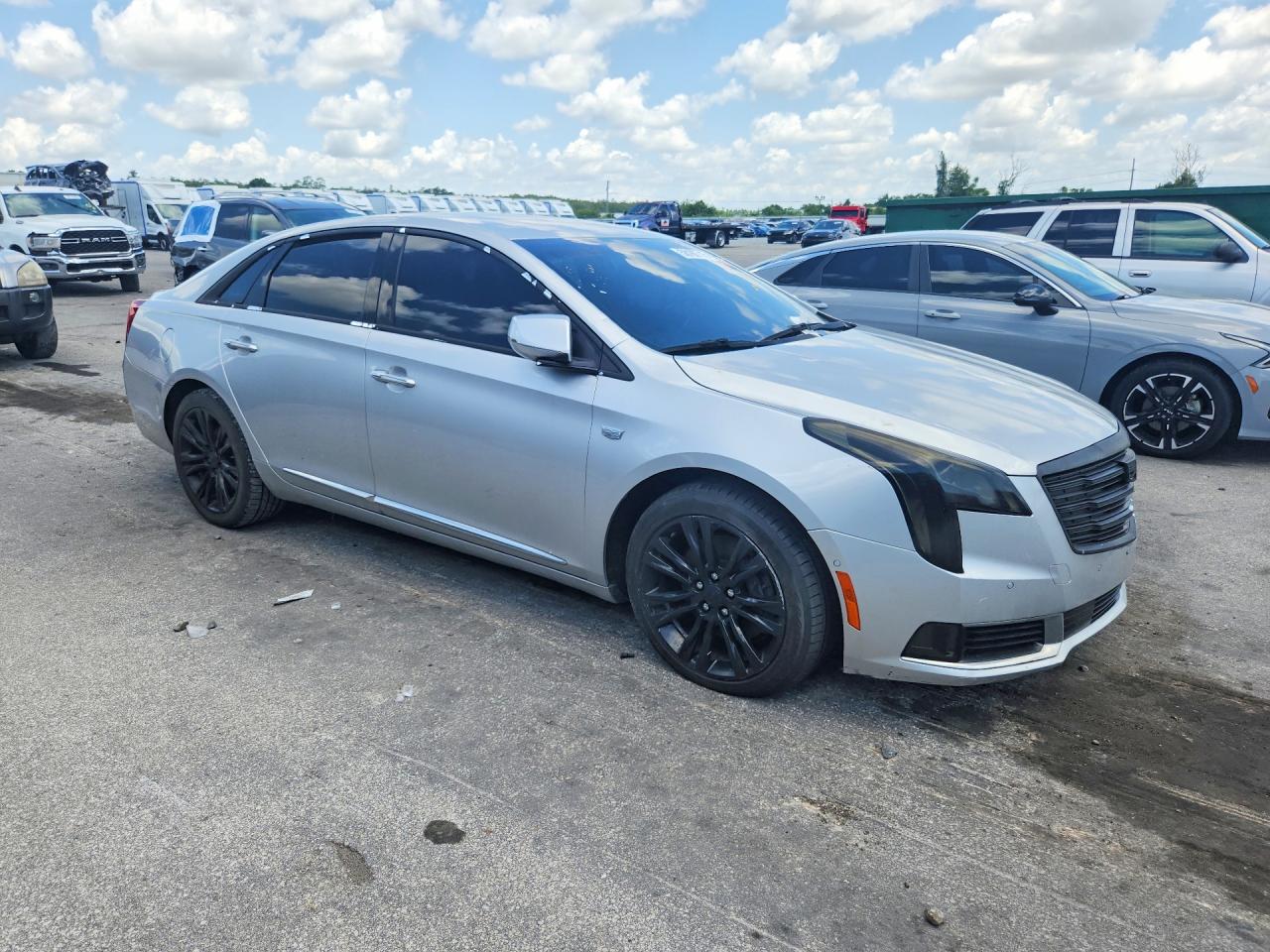 2019 CADILLAC XTS