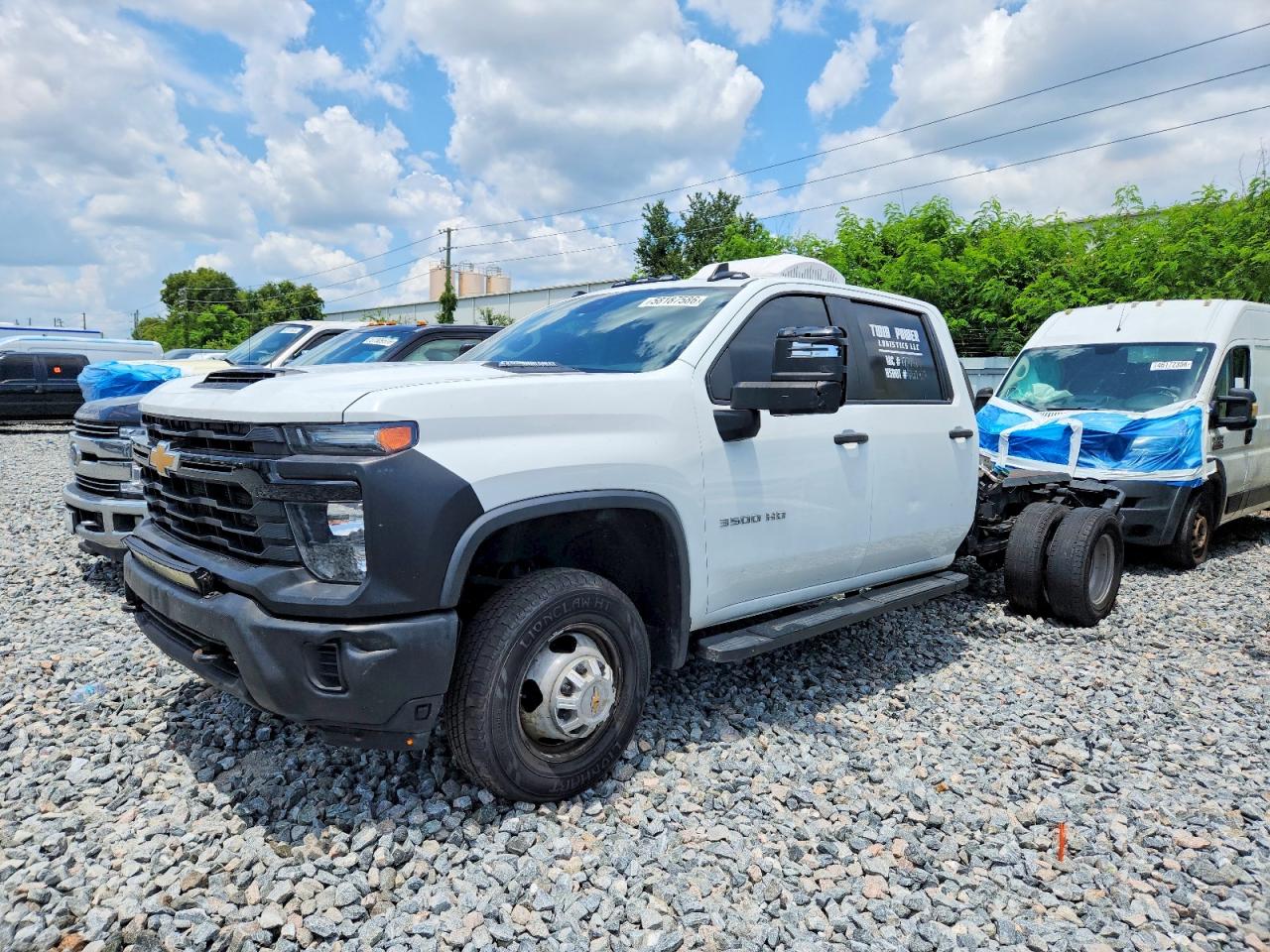 2024 CHEVROLET SILVERADO