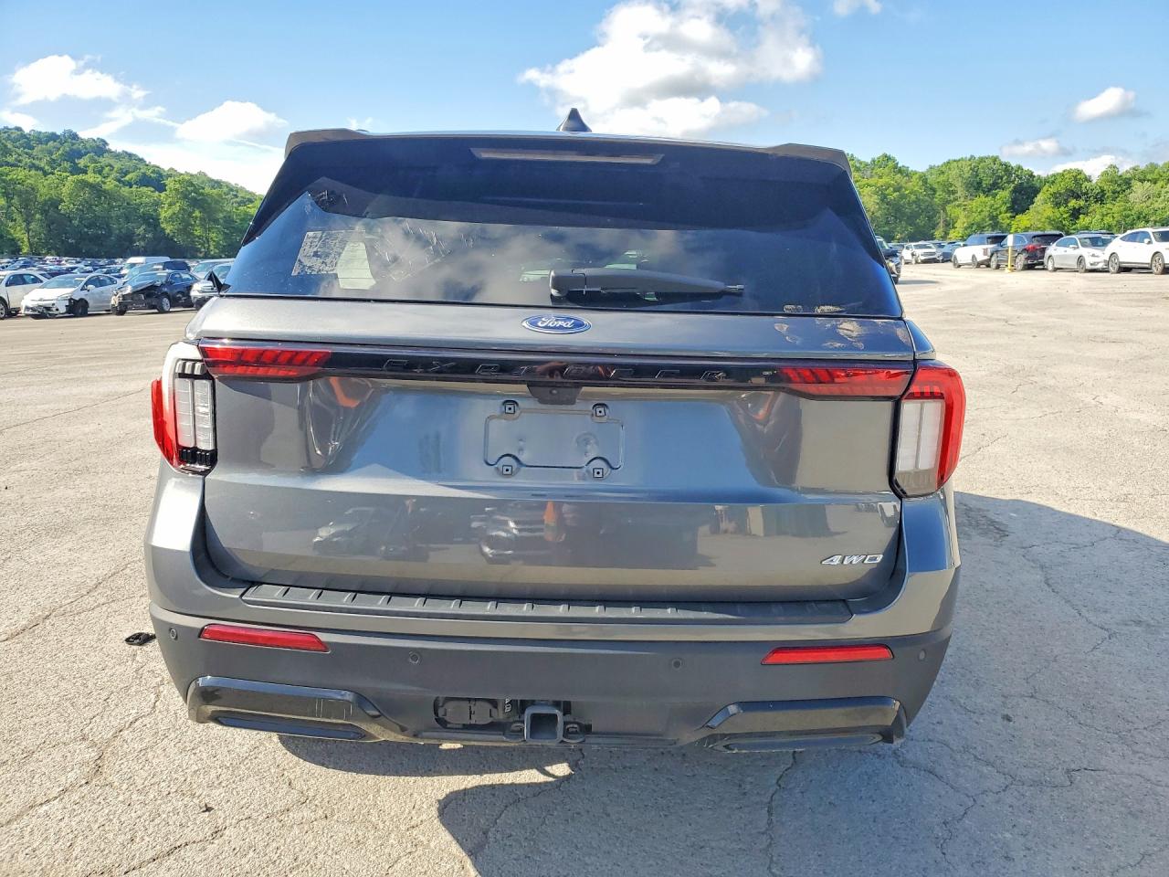 2025 FORD EXPLORER
