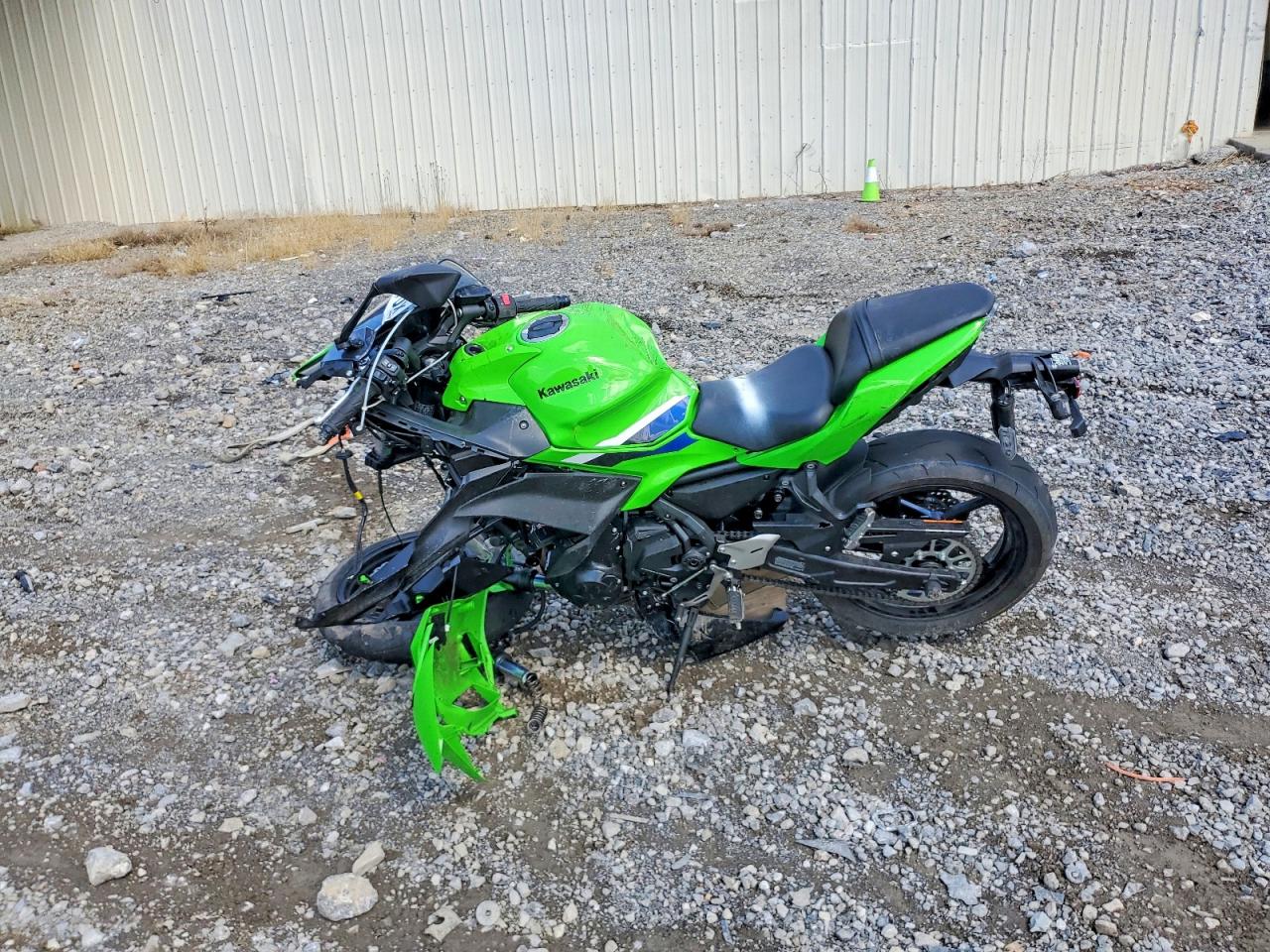 2026 KAWASAKI EX