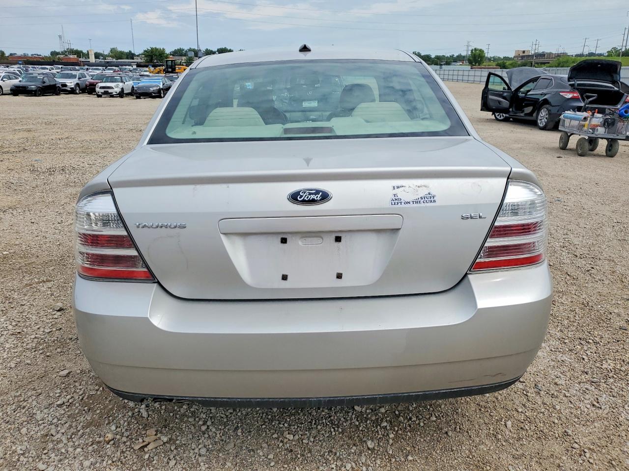 2008 FORD TAURUS