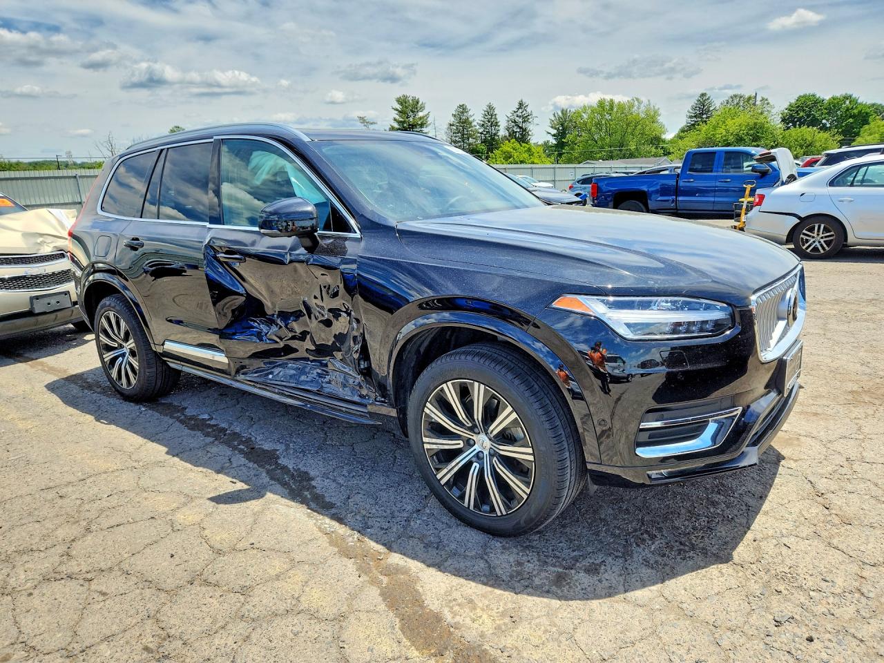 2024 VOLVO XC90