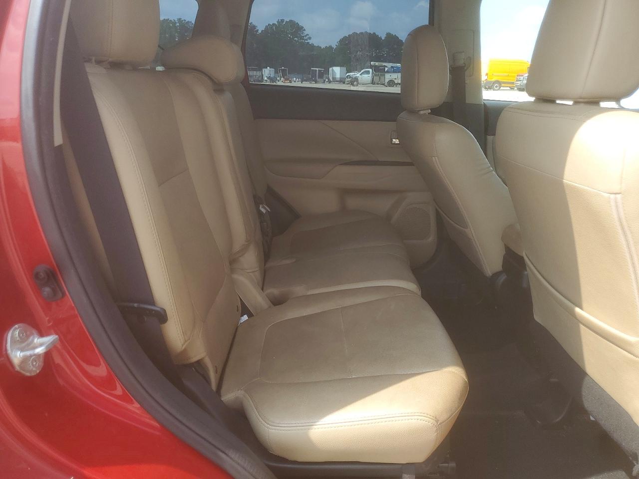 2017 MITSUBISHI OUTLANDER