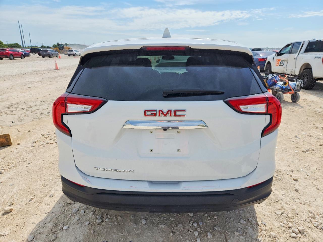 2024 GMC TERRAIN