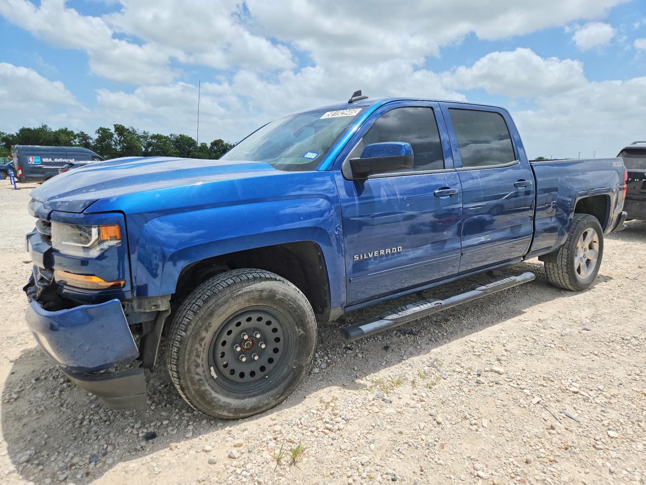 2017 CHEVROLET SILVERADO