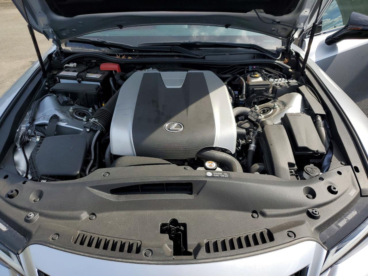 2025 LEXUS IS