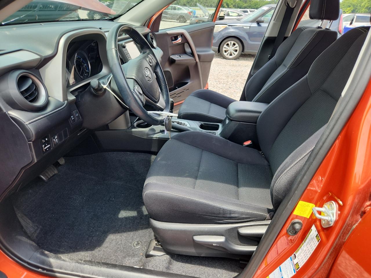 2016 TOYOTA RAV4