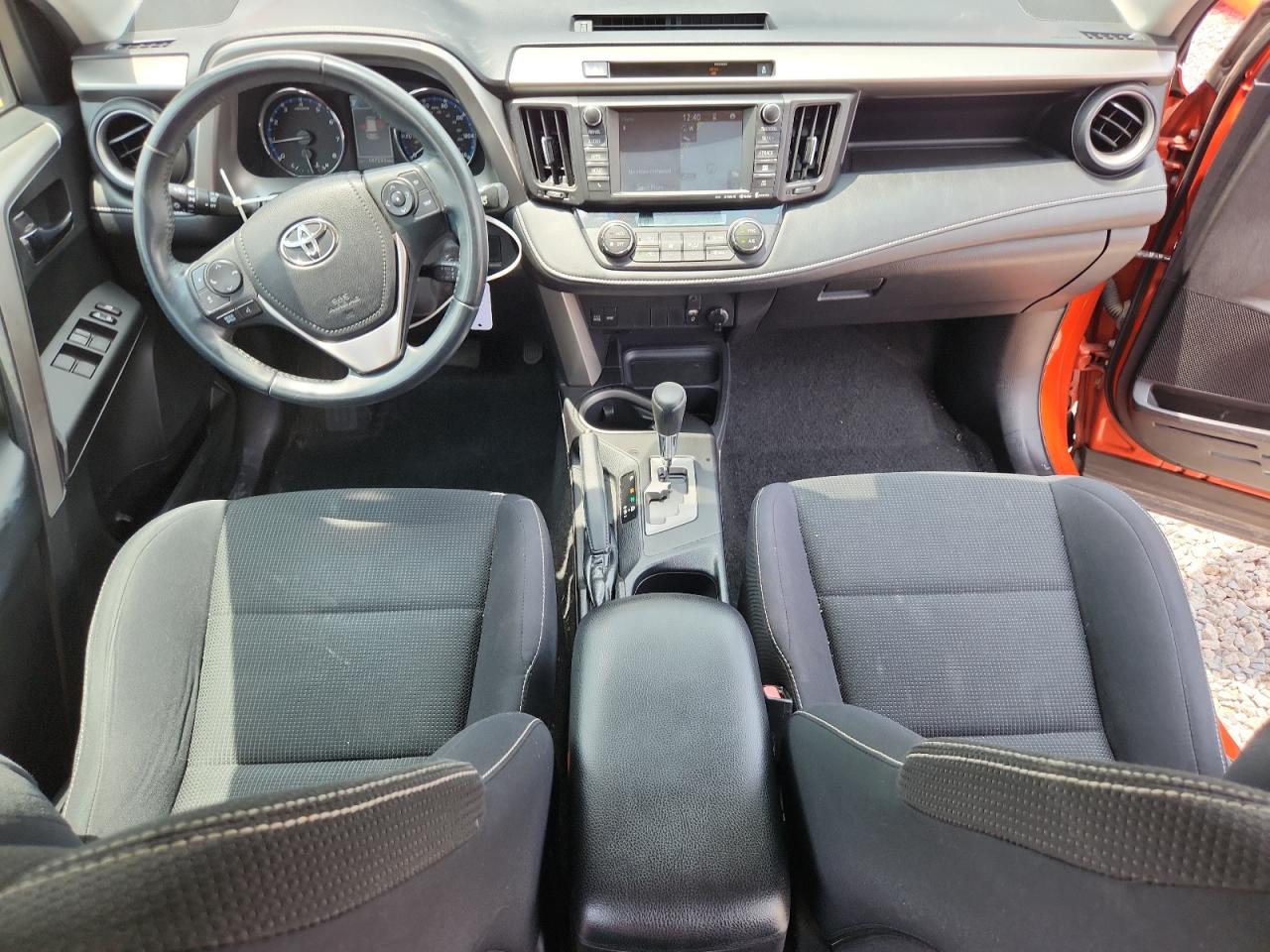 2016 TOYOTA RAV4