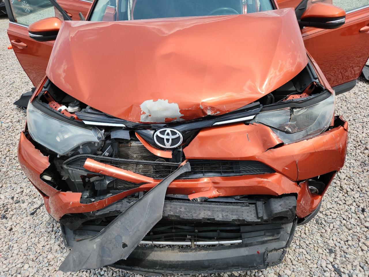 2016 TOYOTA RAV4