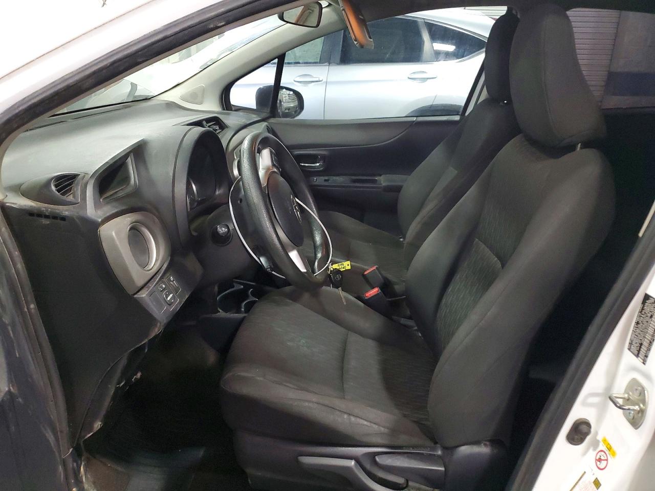 2014 TOYOTA YARIS
