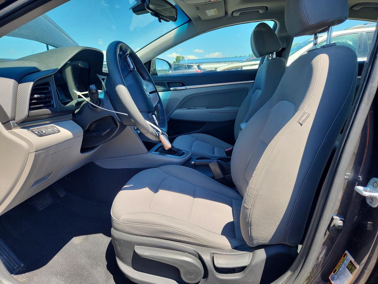 2020 HYUNDAI ELANTRA