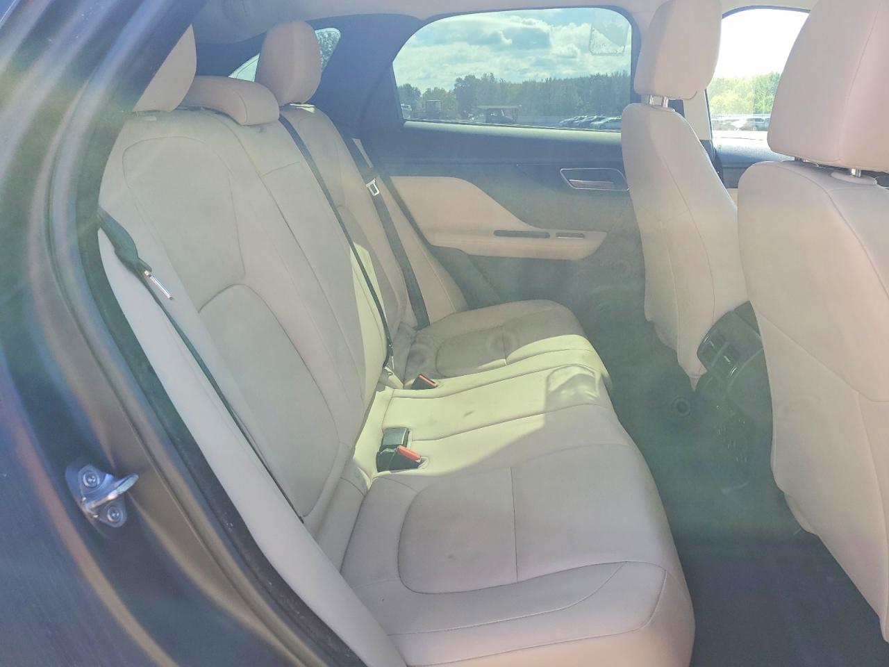 2017 JAGUAR F-PACE