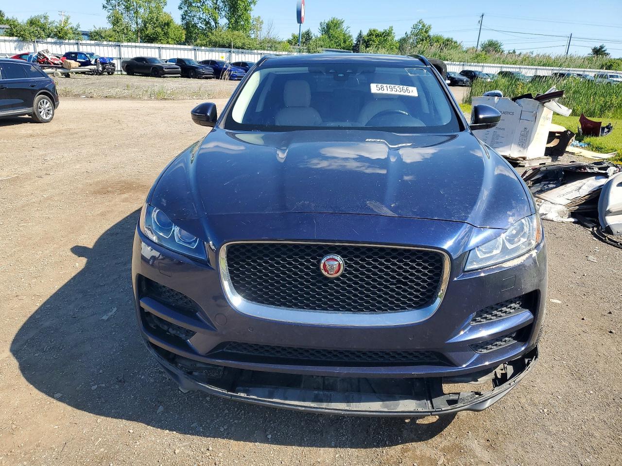 2017 JAGUAR F-PACE