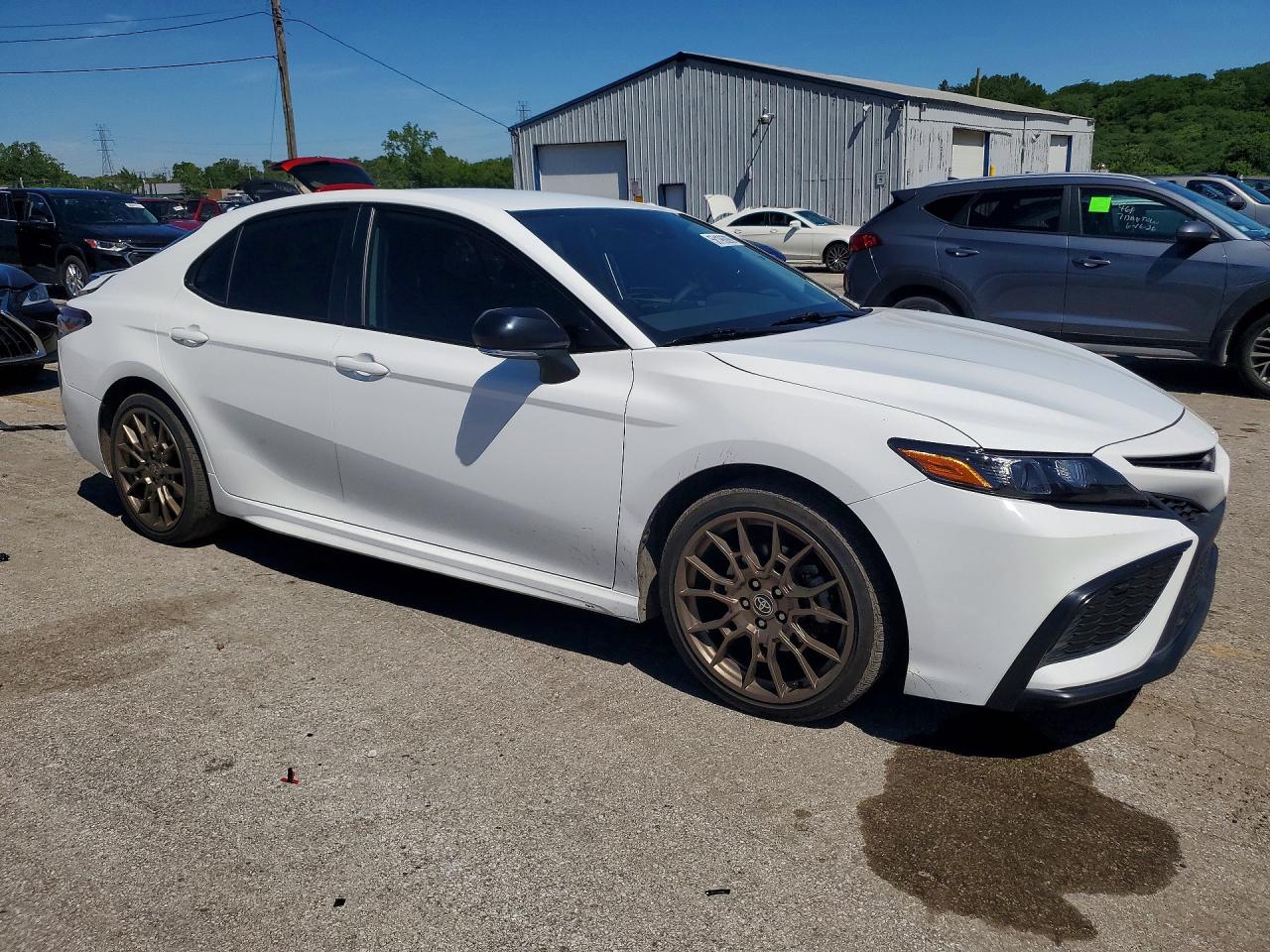2023 TOYOTA CAMRY