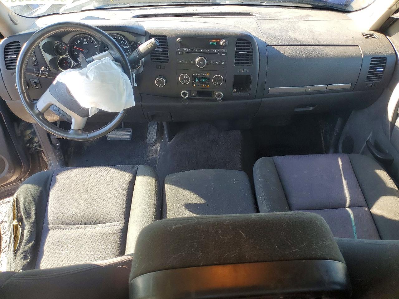 2011 CHEVROLET SILVERADO
