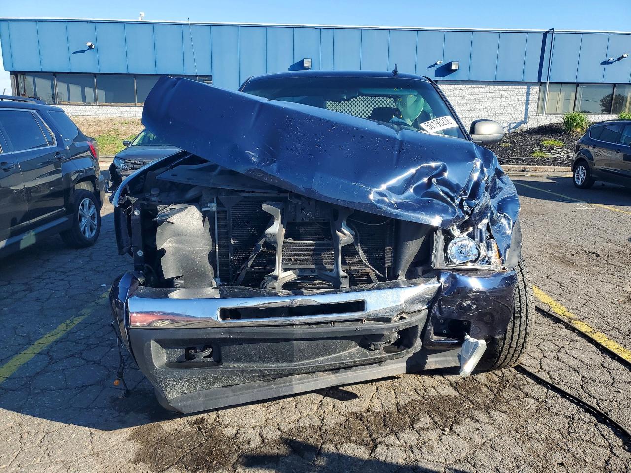 2011 CHEVROLET SILVERADO