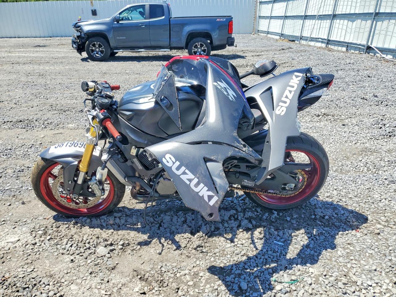 2026 SUZUKI GSXR750