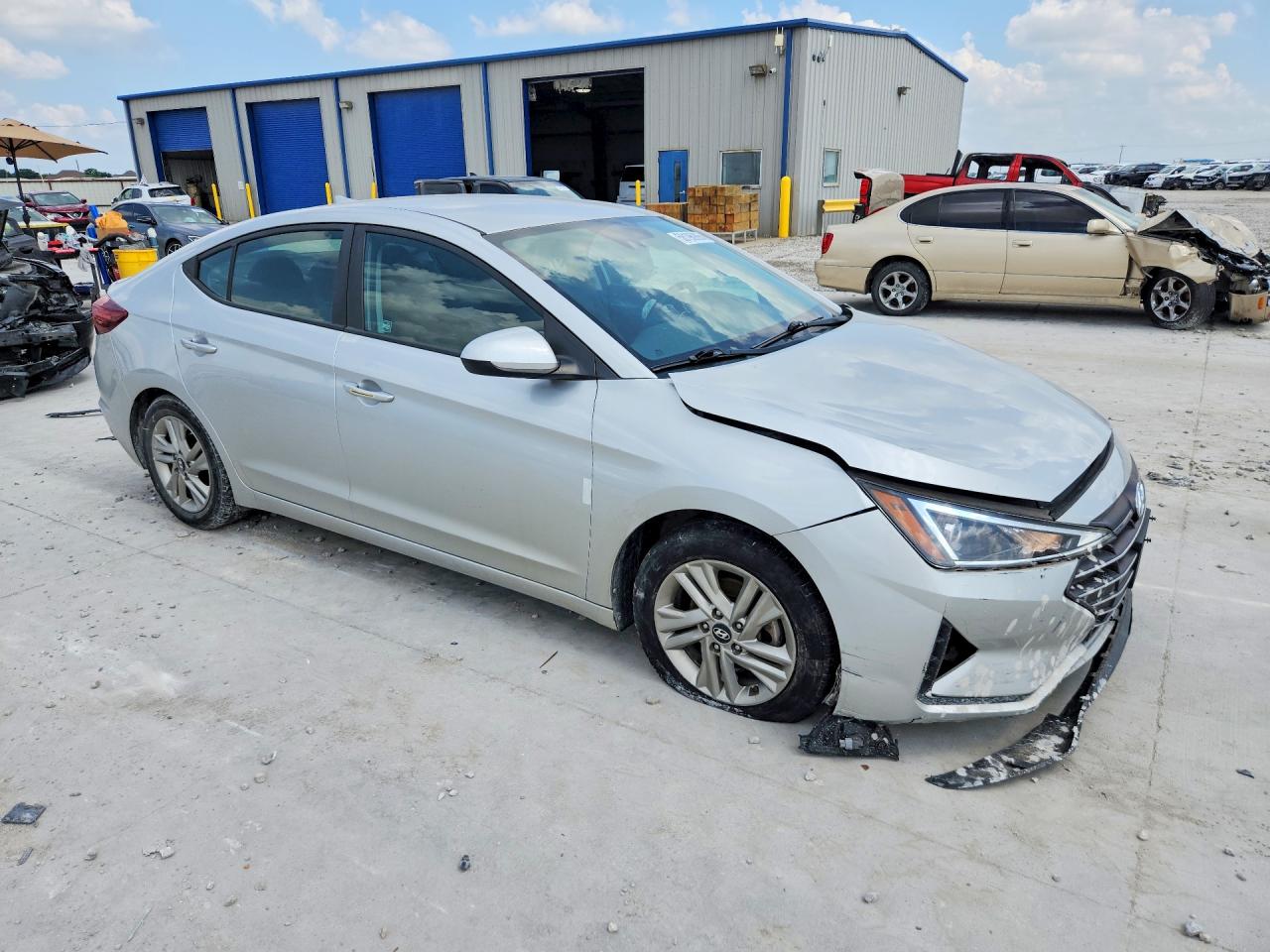 2019 HYUNDAI ELANTRA